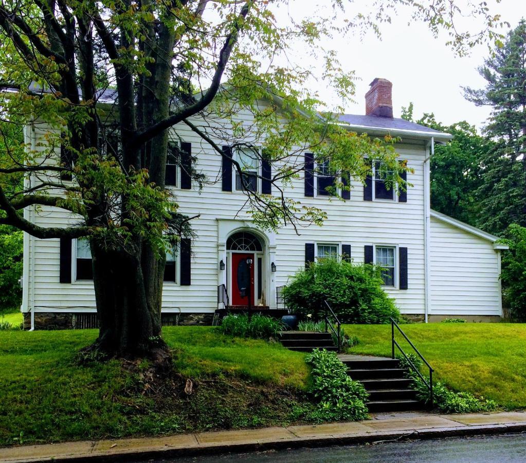 Gardner Farm Inn Troy Extérieur photo